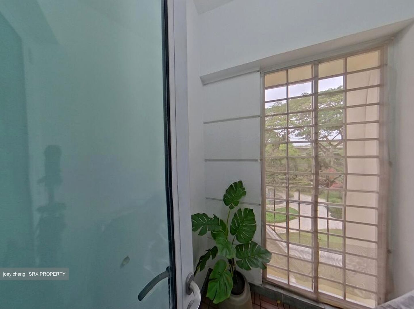 Sunrise Gardens (D28), Condominium #519145291